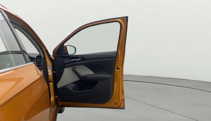 2022 Skoda KUSHAQ STYLE 1.5L TSI MT, Petrol, Manual, 37,396 km, RHS Front Door