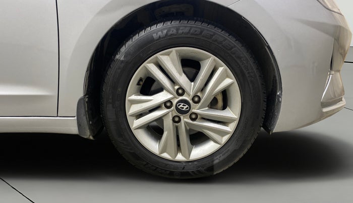 2021 Hyundai New Elantra 2.0 SX MT PETROL, Petrol, Manual, 64,083 km, Right Front Wheel