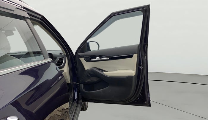 2023 KIA SELTOS  HTX 1.5 PETROL MT, Petrol, Manual, 13,029 km, RHS Front Door