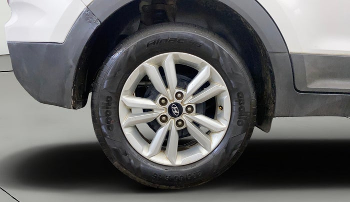 2016 Hyundai Creta SX PLUS 1.6 PETROL, Petrol, Manual, 90,325 km, Right Rear Wheel
