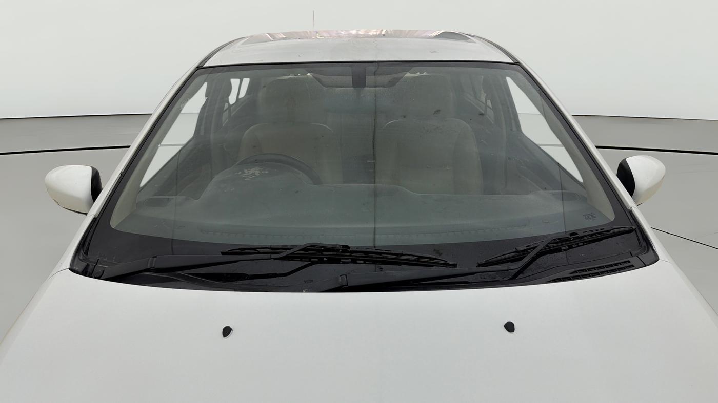 2022 Maruti Ciaz SIGMA 1.5 SHVS MT  PETROL, Petrol, Manual, 66,194 km, Front Windshield