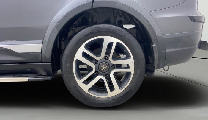 2018 Tata Hexa XTA 4X2 7 STR, Diesel, Automatic, 90,902 km, Left Rear Wheel