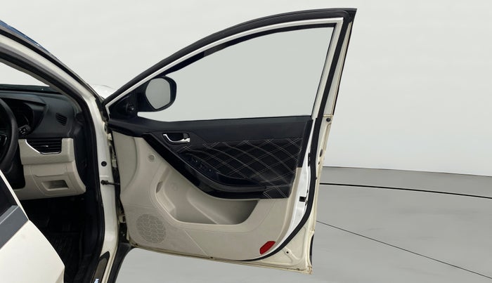 2021 Tata NEXON XZA PLUS PETROL DUAL TONE, Petrol, Automatic, 25,840 km, RHS Front Door