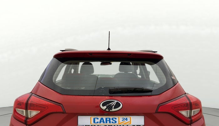 2019 Mahindra XUV300 W8 (O) 1.5 DIESEL AMT, Diesel, Automatic, 64,912 km, Rear Windshield