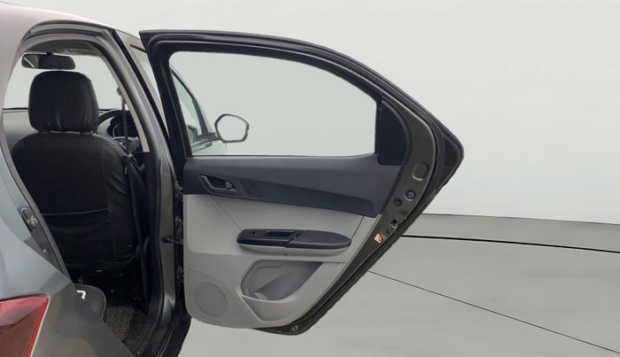 2023 Tata Tiago XT PETROL, Petrol, Manual, 32,378 km, RHS Rear Door