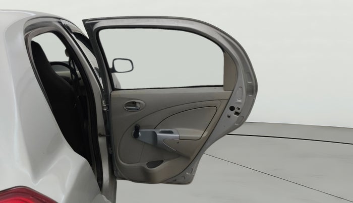 2013 Toyota Etios Liva GD, Diesel, Manual, 1,48,316 km, RHS Rear Door