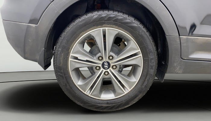 2016 Hyundai Creta SX PLUS AT 1.6 PETROL, Petrol, Automatic, 1,10,653 km, Right Rear Wheel