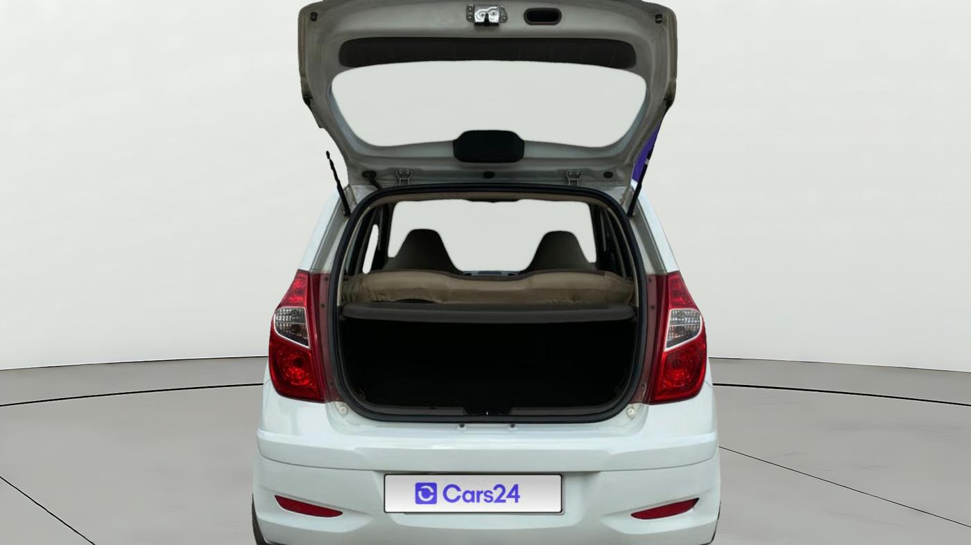 2013 Hyundai i10 MAGNA 1.2, Petrol, Manual, 63,644 km, Boot Door Open