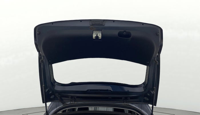 2021 Hyundai NEW I20 SPORTZ 1.2 AT, Petrol, Automatic, 34,660 km, Boot Door Open