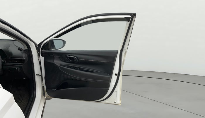 2022 Hyundai NEW I20 SPORTZ 1.2 MT, Petrol, Manual, 36,393 km, RHS Front Door