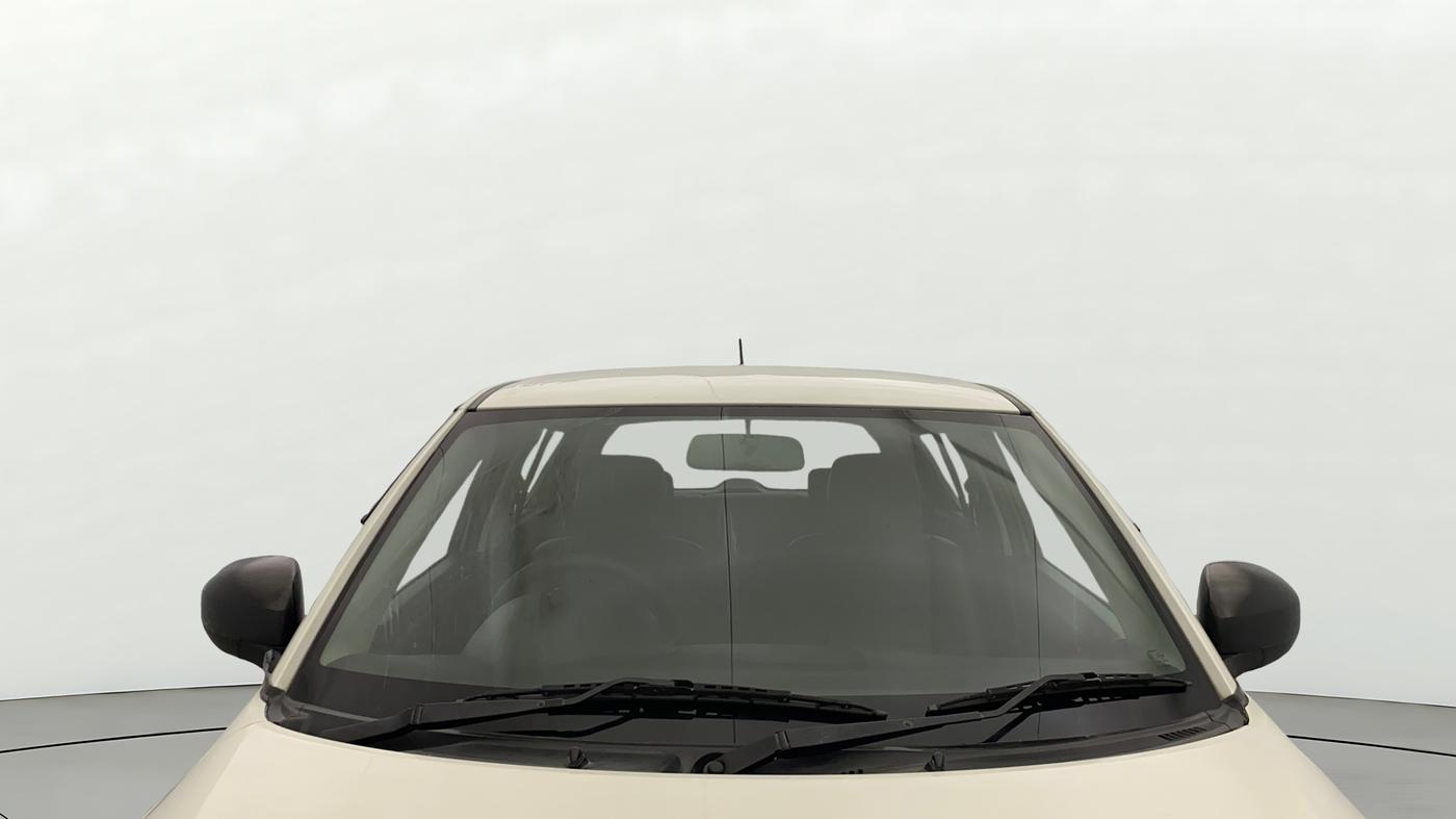 2016 Maruti Swift LXI, Petrol, Manual, 79,542 km, Front Windshield