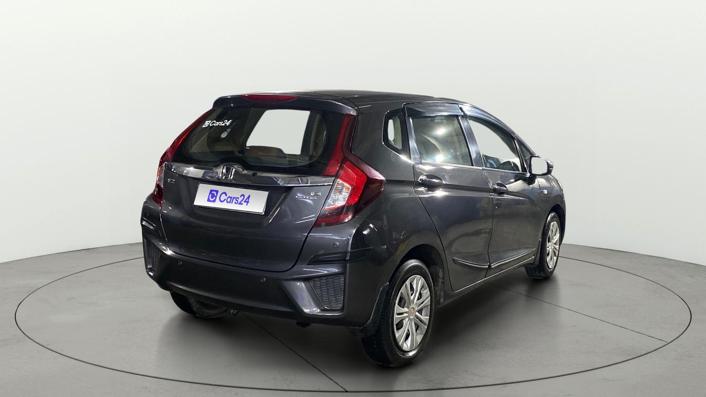 2018 Honda Jazz 1.5L I-DTEC S, Diesel, Manual, 43,585 km, Right Back Diagonal
