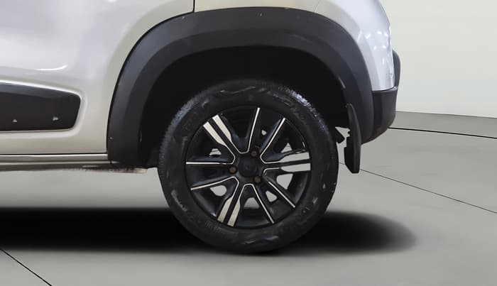 2022 Renault Kwid CLIMBER MT 1.0, Petrol, Manual, 15,446 km, Left Rear Wheel