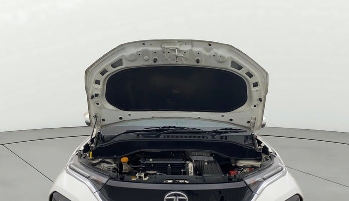 2023 Tata PUNCH ACCOMPLISHED DAZZLE SUNROOF CNG MT, CNG, Manual, 32,902 km, Open Bonet