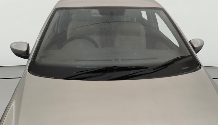 2013 Volkswagen Vento COMFORTLINE 1.6, Petrol, Manual, 94,040 km, Front Windshield