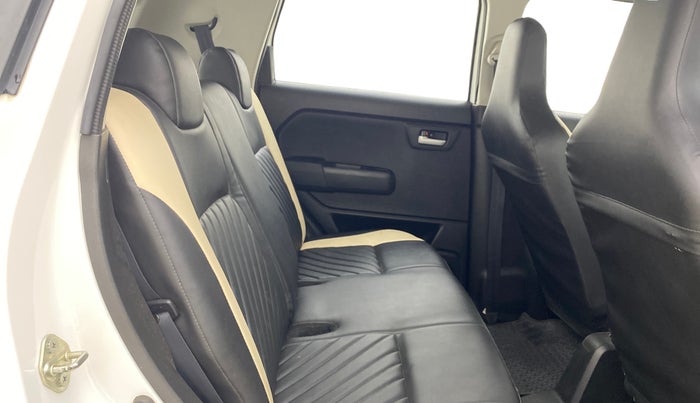 2023 Maruti New Wagon-R VXI 1.0, Petrol, Manual, 27,364 km, Right Side Rear Door Cabin