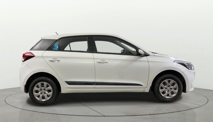 2015 Hyundai Elite i20 SPORTZ 1.2, Petrol, Manual, 61,195 km, Right Side View