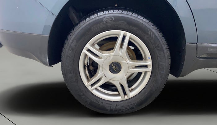 2018 Mahindra MARAZZO M6 7 STR, Diesel, Manual, 30,656 km, Right Rear Wheel