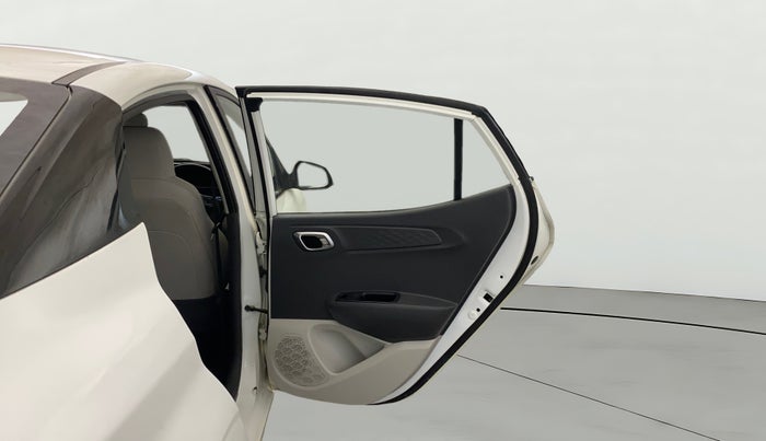 2020 Hyundai AURA SX 1.2 (O), Petrol, Manual, 76,765 km, RHS Rear Door