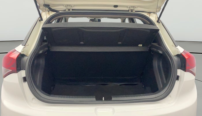 2017 Hyundai Elite i20 ERA 1.2, Petrol, Manual, 85,201 km, Boot Open Zoomed View