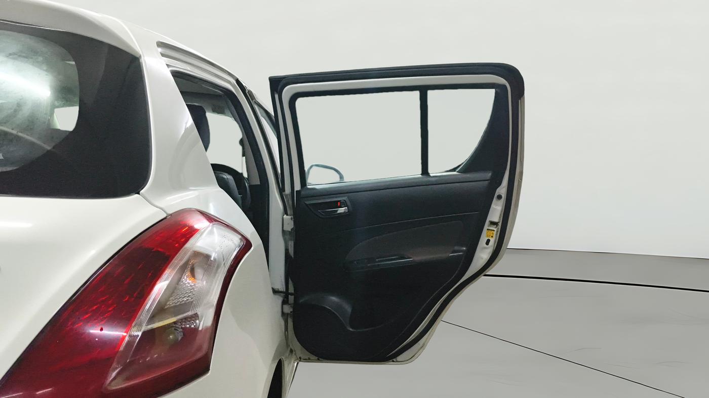 2017 Maruti Swift VXI, Petrol, Manual, 71,239 km, RHS Rear Door