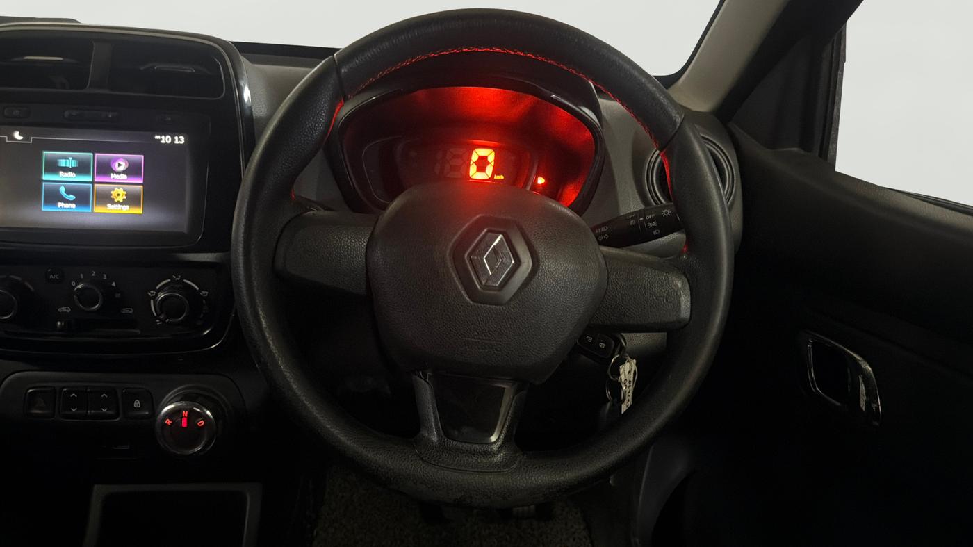 2019 Renault Kwid RXT 1.0 AMT (O), Petrol, Automatic, 62,978 km, Steering Wheel Close Up