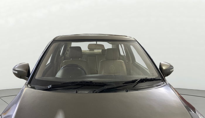 2015 Maruti Swift Dzire VXI, Petrol, Manual, 57,387 km, Front Windshield