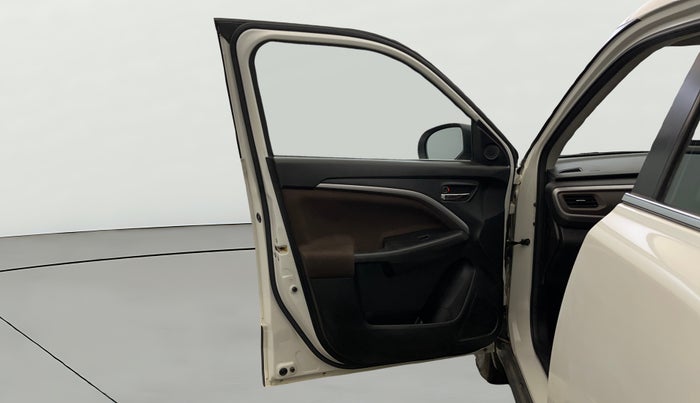 2022 Maruti BREZZA ZXI AT SMART HYBRID, Petrol, Automatic, 48,740 km, LHS Front Door