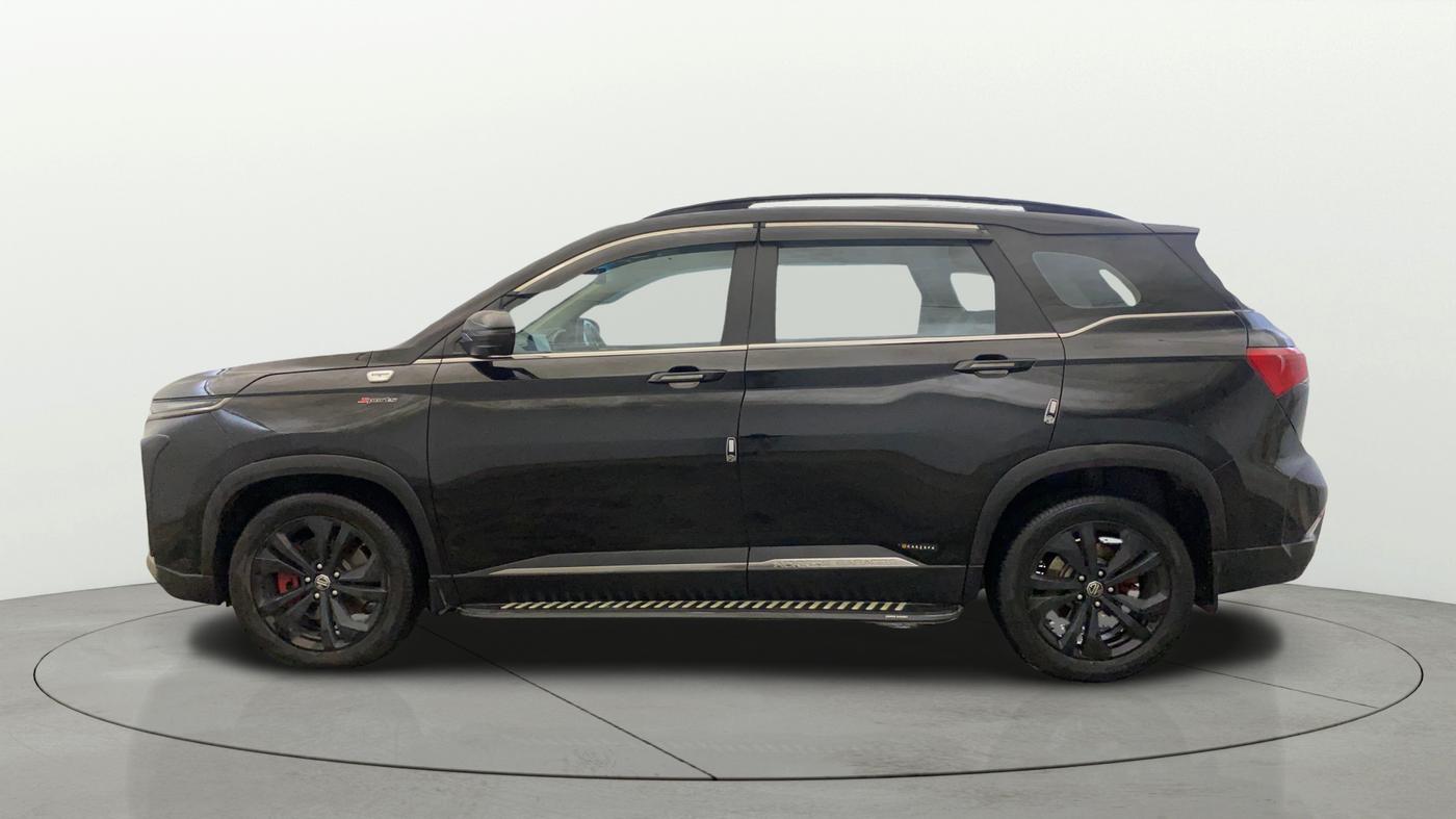 2024 MG HECTOR Sharp Pro Blackstorm 1.5 Turbo CVT, Petrol, Automatic, 33,197 km, Left Side