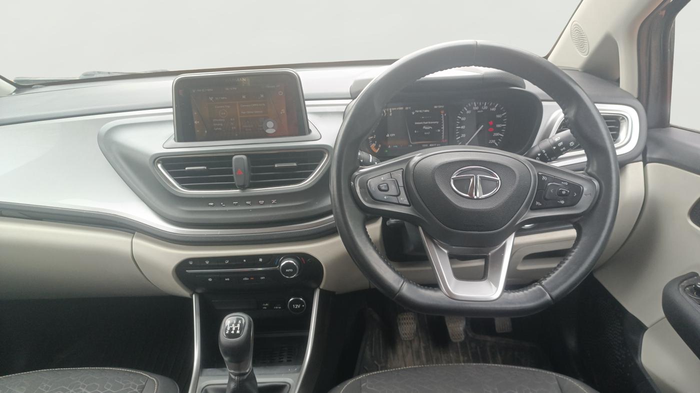 2023 Tata ALTROZ XZ Plus Sunroof i-Turbo , Petrol, Manual, 45,516 km, Steering Wheel Close Up