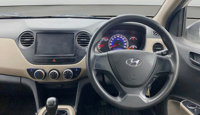 2017 Hyundai Grand i10 MAGNA 1.2 KAPPA VTVT, CNG, Manual, 52,056 km, Steering Wheel Close Up