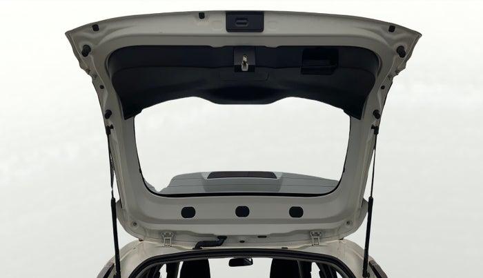 2024 Maruti FRONX SIGMA CNG 1.2 MT, CNG, Manual, 30,102 km, Boot Door Open