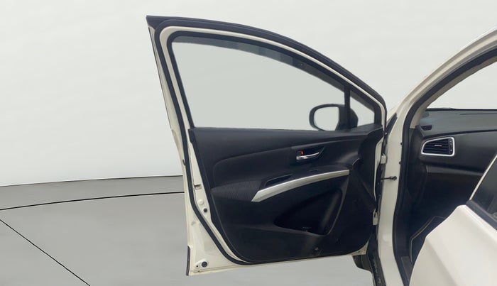 2021 Maruti S Cross ZETA 1.5, Petrol, Manual, 33,046 km, LHS Front Door