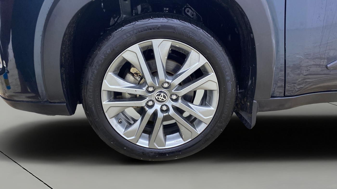 2024 Toyota INNOVA HYCROSS ZX HYBRID 7 STR, Hybrid, Automatic, 3,625 km, Left Front Wheel