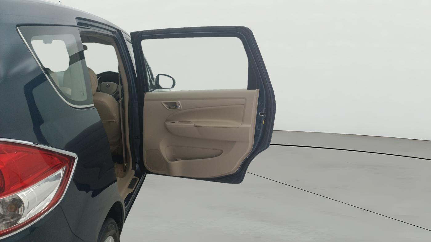 2018 Maruti Ertiga ZDI + SHVS, Diesel, Manual, 55,781 km, RHS Rear Door