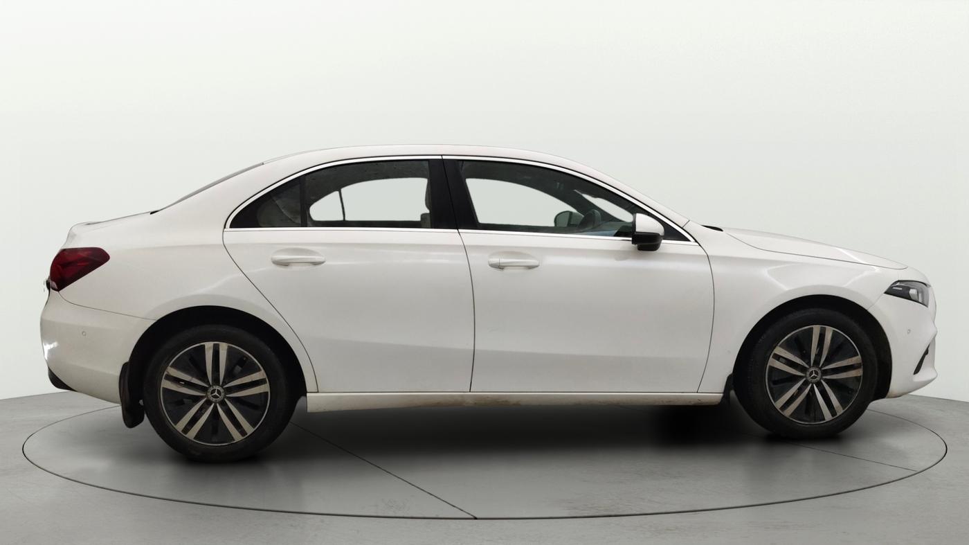 2022 Mercedes Benz A CLASS LIMOUSINE A 200d, Diesel, Automatic, 39,616 km, Right Side View