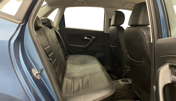 2018 Volkswagen Ameo TRENDLINE 1.0L, Petrol, Manual, 61,598 km, Right Side Rear Door Cabin
