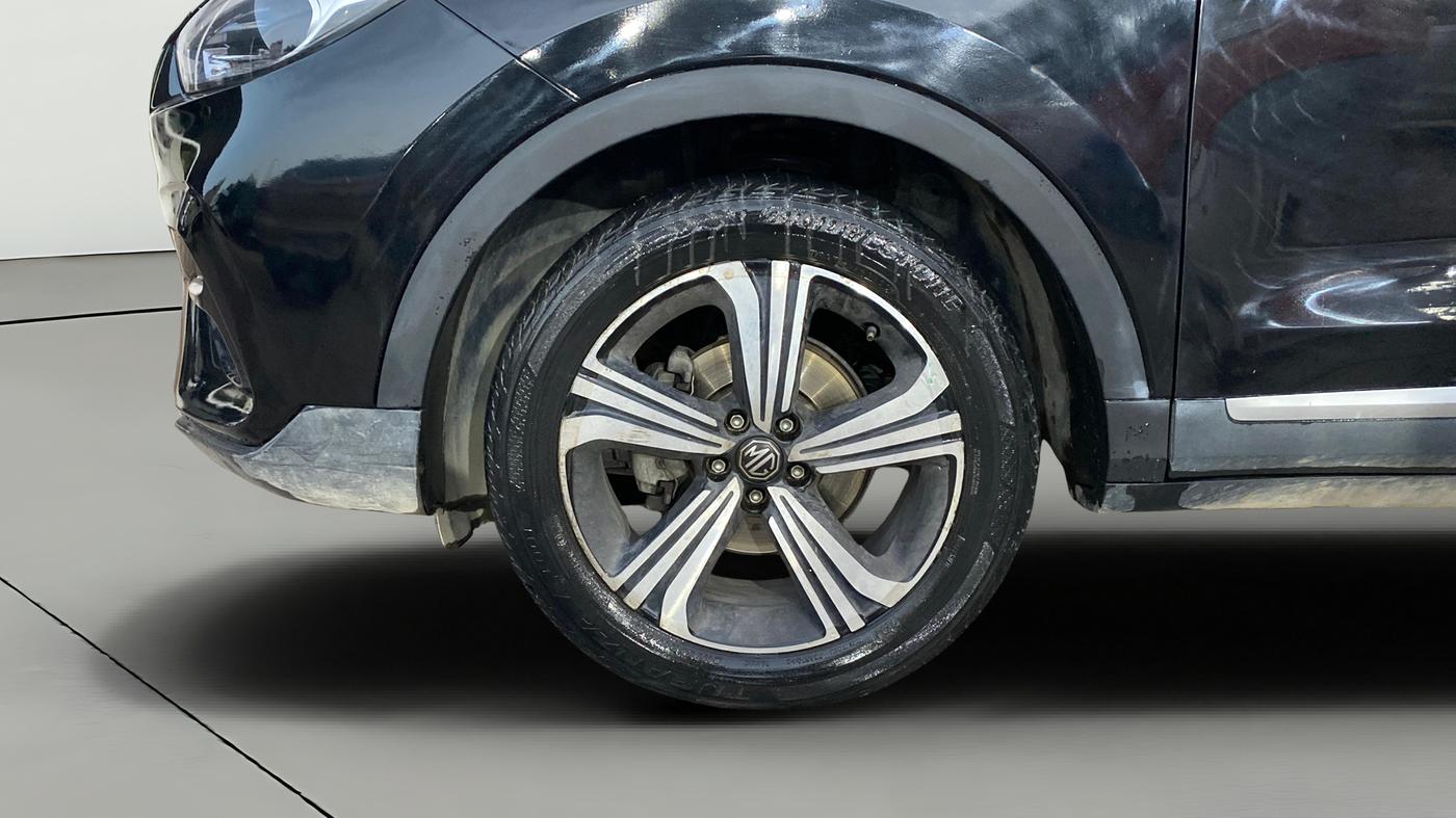 2022 MG ASTOR SHARP 1.5 MT SANGARIA, CNG, Manual, 78,218 km, Left Front Wheel