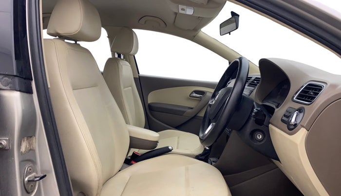 2015 Skoda Rapid 1.5 TDI CR ELEGANCE PLUS AT, Diesel, Automatic, 1,07,021 km, Right Side Front Door Cabin