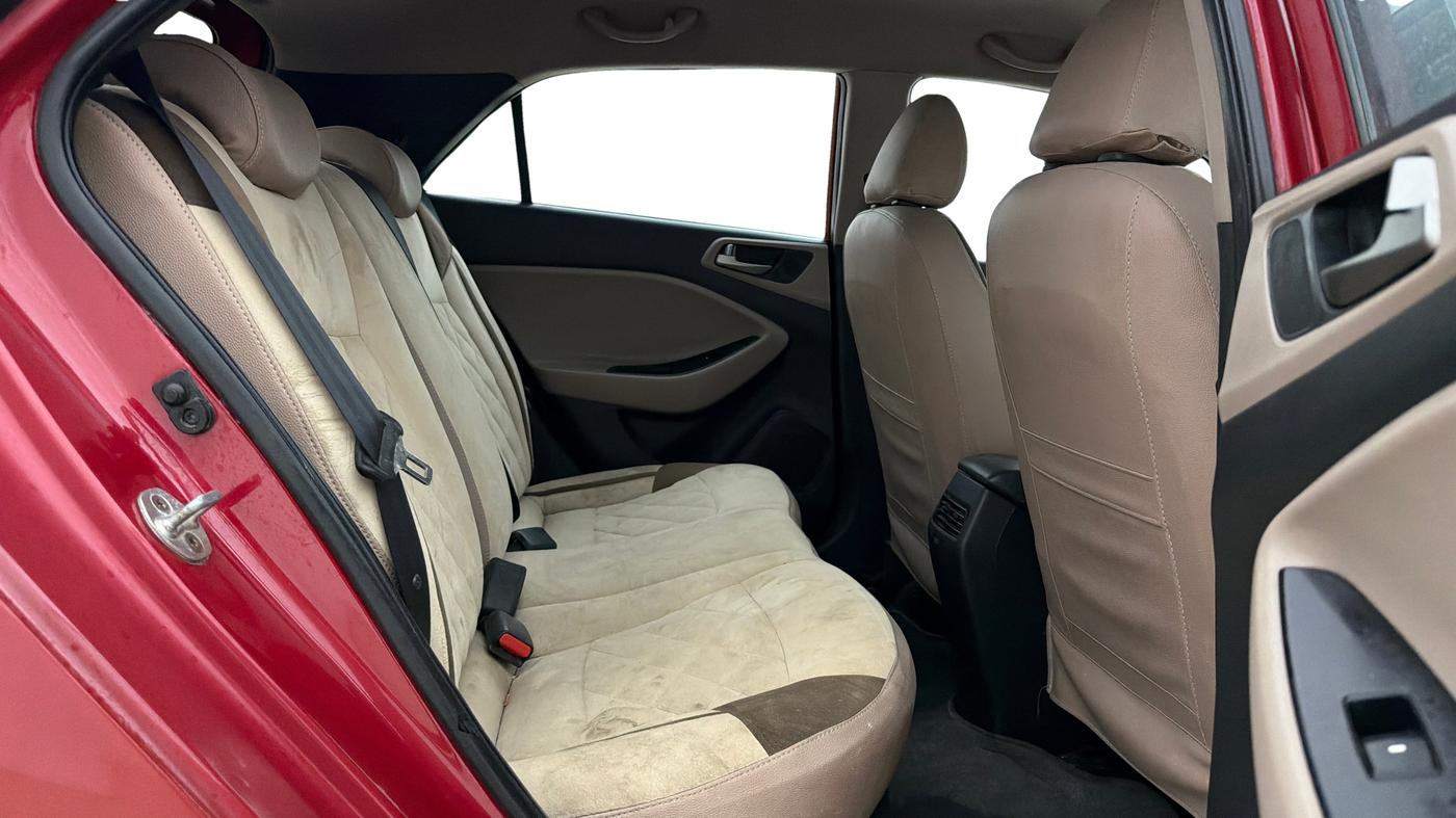 2014 Hyundai Elite i20 ASTA 1.2, Petrol, Manual, 60,669 km, Right Side Rear Door Cabin