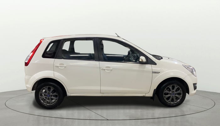 2015 Ford Figo TITANIUM 1.4 DIESEL, Diesel, Manual, 99,241 km, Right Side View