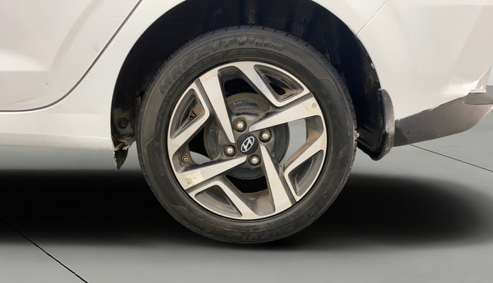2023 Hyundai AURA SX 1.2 CNG, CNG, Manual, 33,605 km, Left Rear Wheel