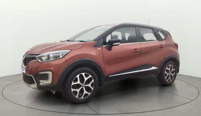 2018 Renault Captur RXT DIESEL DUAL TONE, Diesel, Manual, 1,01,085 km, Left Front Diagonal