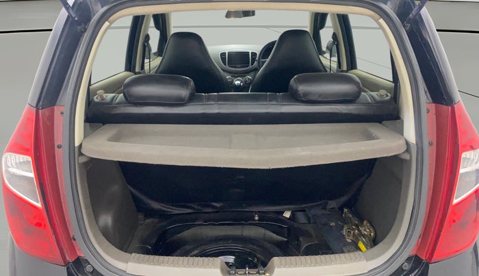 2013 Hyundai i10 SPORTZ 1.2 AT, Petrol, Automatic, 76,045 km, Boot Open Zoomed View