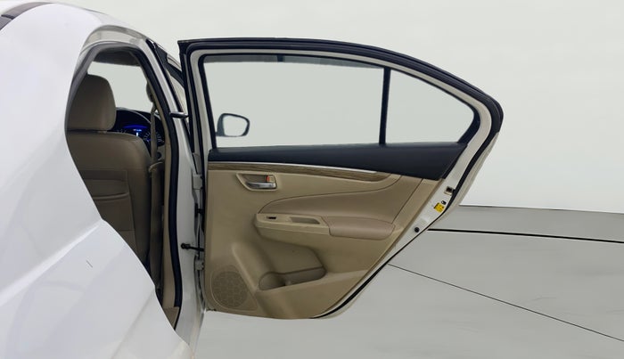 2020 Maruti Ciaz ALPHA 1.5 SHVS PETROL, CNG, Manual, 1,43,410 km, RHS Rear Door