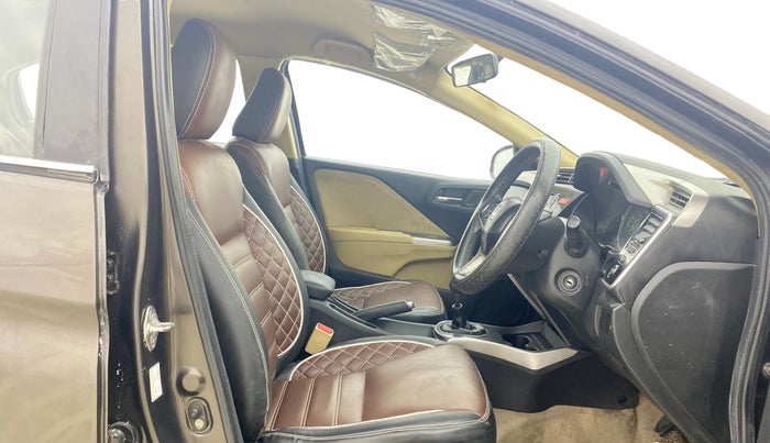 2015 Honda City 1.5L I-VTEC V MT, Petrol, Manual, 81,130 km, Right Side Front Door Cabin