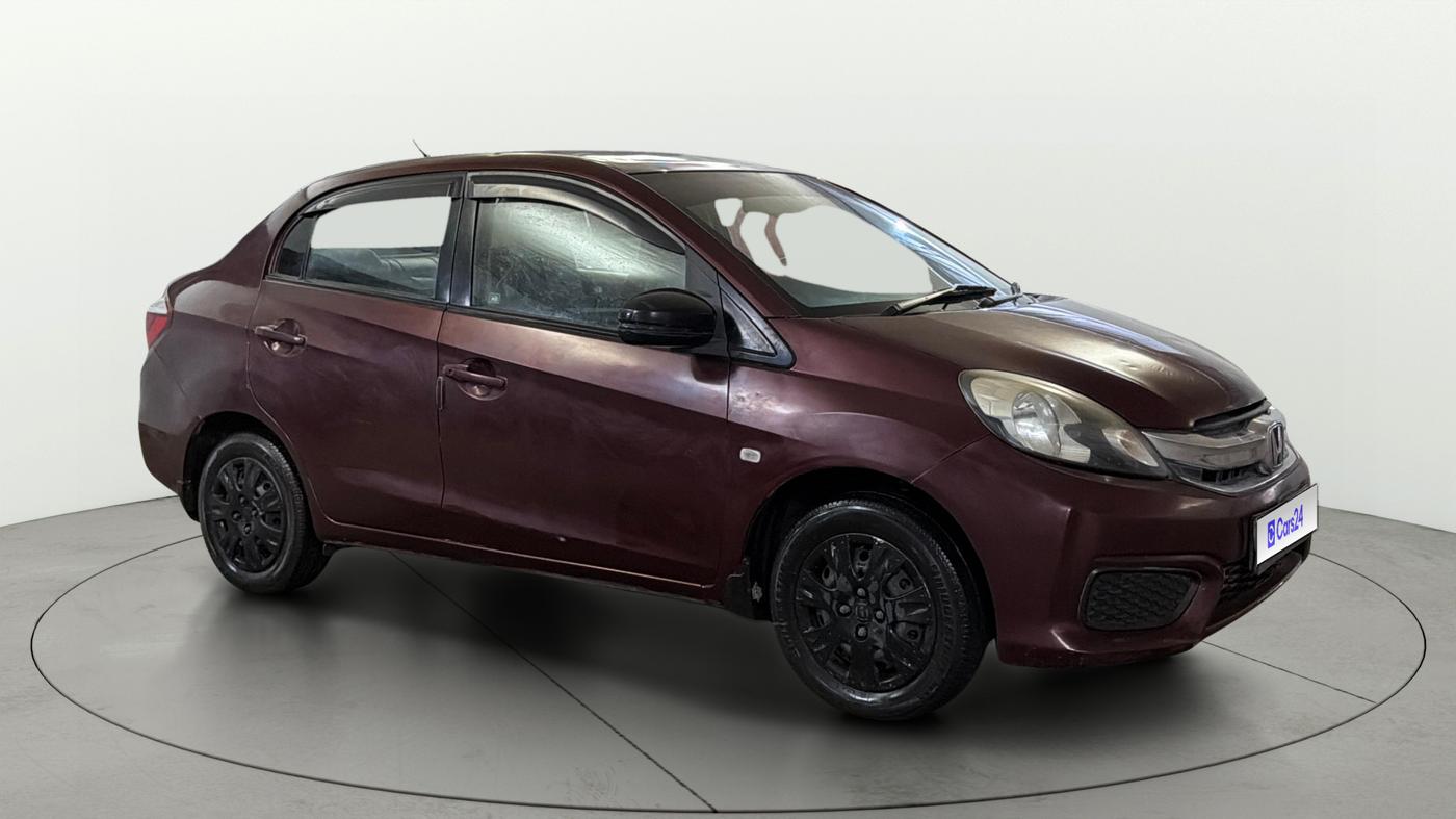 2017 Honda Amaze 1.2L I-VTEC S, CNG, Manual, 1,04,527 km, Right Front Diagonal