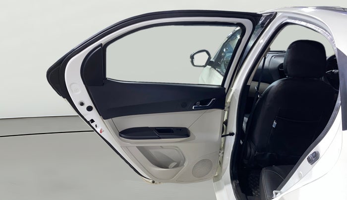 2022 Tata Tiago XZ PLUS PETROL, Petrol, Manual, 14,948 km, LHS Rear Door