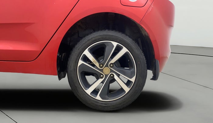 2022 Tata ALTROZ XZ PLUS PETROL, Petrol, Manual, 47,194 km, Left Rear Wheel