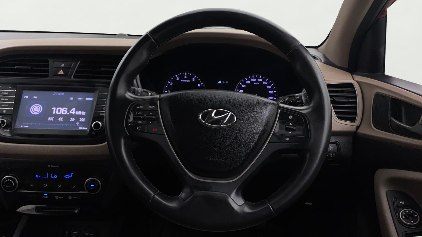 2017 Hyundai Elite i20 ASTA 1.2 (O), Petrol, Manual, 65,720 km, Steering Wheel Close Up